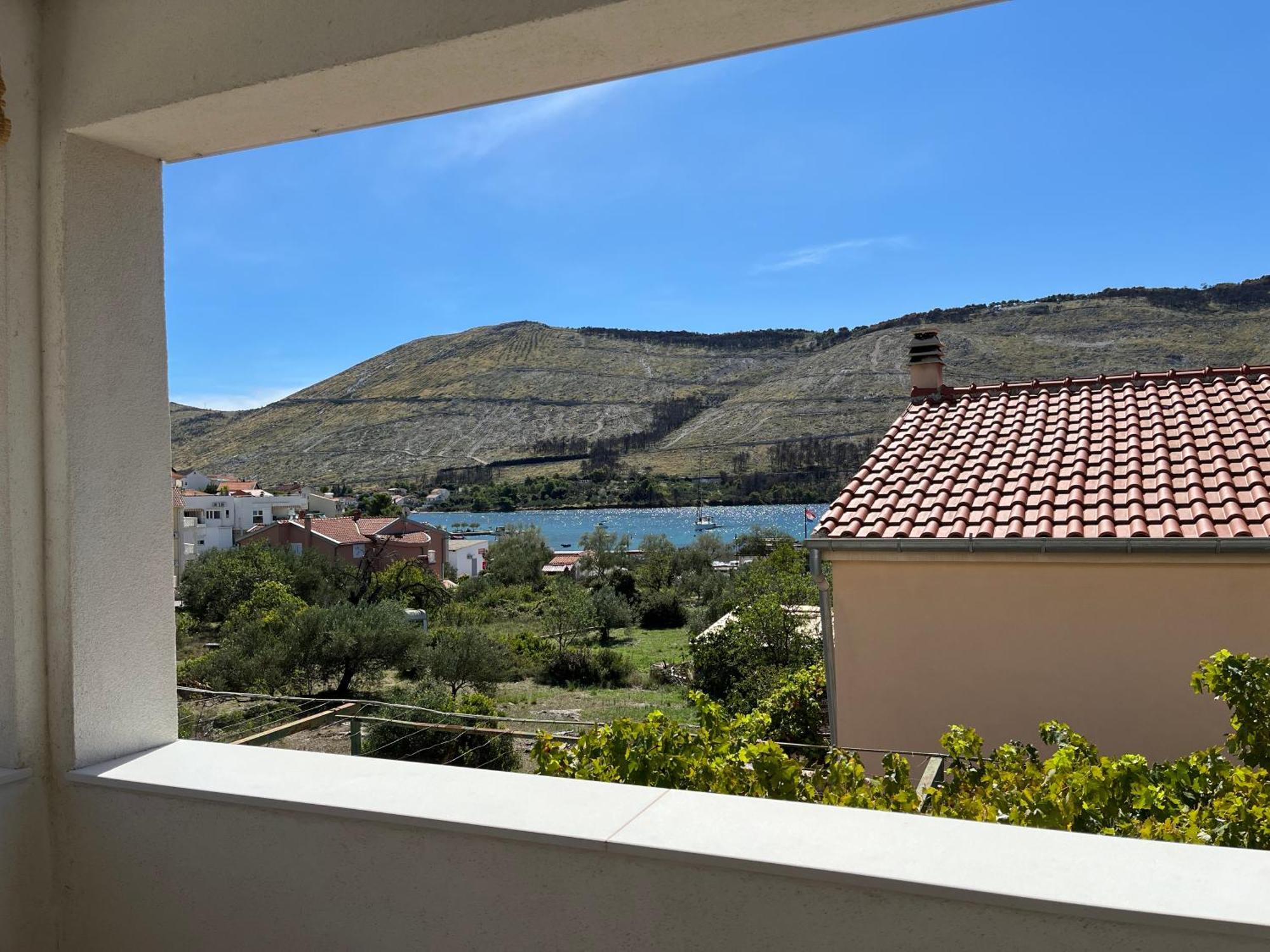 Apartmani Mlinar - One Bedroom Apartment With Seaview Grebaštica Eksteriør billede